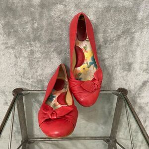 Born Flats Ballet Shoe women’s size 6.5 Red Leather Slip On Bow Comfy